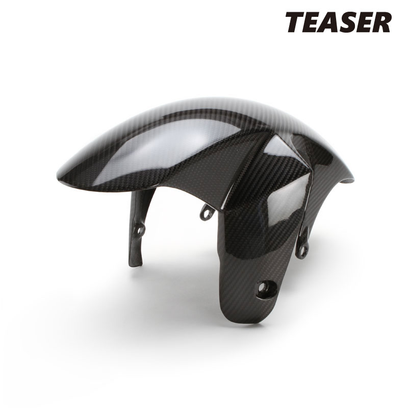 TEASER FFS04G FRONT FENDER [DRY CARBON HG] SUZUKI GSX-R1000 (17-21) ティーザー カーボン フロント フェンダー｜RAMBUTAN