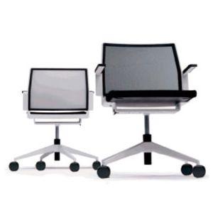 【送料無料】スペイン　Dynamobel社　 DIS Visitor chair　キャスター｜RASTRO
