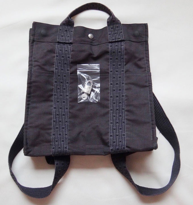 HERMES HERMES エルメス バッグ エールラインアドMM リュック グレー キャンバス 中古 h17-4021 33,605円