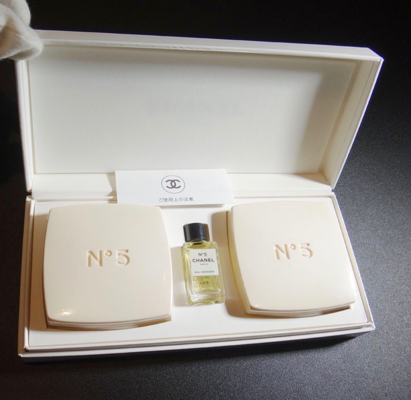 魅力的な Chanel シャネル オードゥ トワレット サヴォン セット 香水 石けん セット No 5 中古 超特価激安 Opk Rks Org