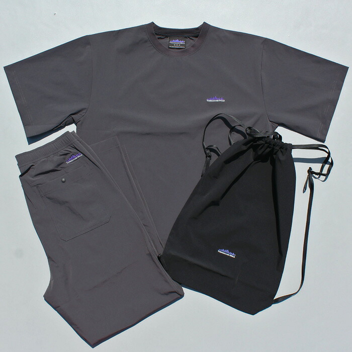 THOUSAND MILE　TM251NP SHORT SLEEVE T-SHIRT & LONG PANTS SET UP with BAG 3点セット　半袖カットソーとパンツのセットアップ バック付属　夏物 TOWNUSE タウンユース カジュアル OUTDOOR CAMP アウトドア キャンプ MENS メンズ LADIES レディース　CHARCOAL M-L 送料無料｜REDWOOD 10,544円