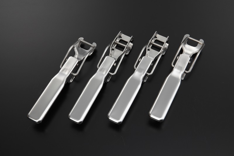 楽天市場】汎用 トラック あおり用 メッキ エビカン バネカン 2本