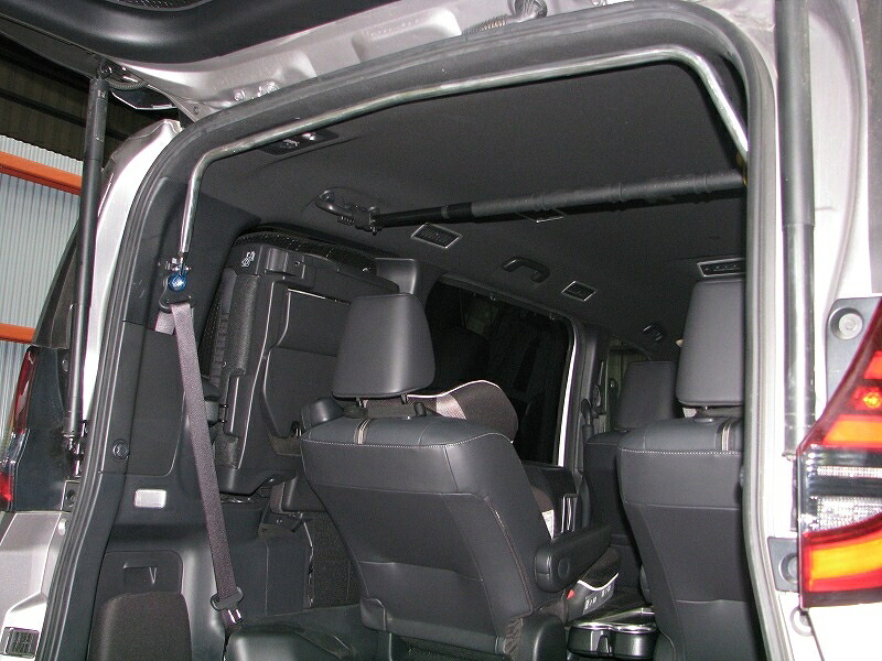 カワイ製作所 リヤピラーバー typeスクエア TY1710-PIE-00 TOYOTA 90系 ノア／VOXY KAWAI WORKS