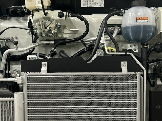 プラスライン ハイスタイル エブリイ ラジエターアッパーカバー DA17W,DA17V エブリィ DA17-RUC plusline High Style EVERY
