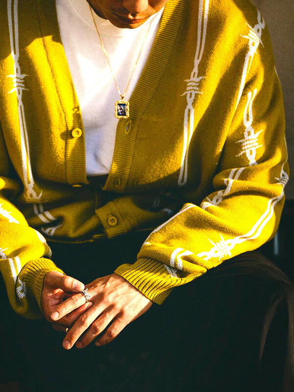 HUF ハフ カーディガン レディース メンズ 春 夏 黒 おしゃれ かっこいい 有刺鉄線 BARBED WIRE CARDIGAN 刻印入り ボタン ゆったり 大きいサイズ アウター インナー ストリート スケーター ダンス カジュアル スポーツ KN00481｜RODEO BROS ／ ロデオブロス 15,840円
