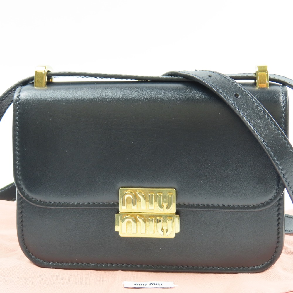 ★ MiuMiu / ミュウミュウショルダーバッグ！★ ミュウミュウ Miu Miu MIUMIU ショルダーバッグ WANDER
