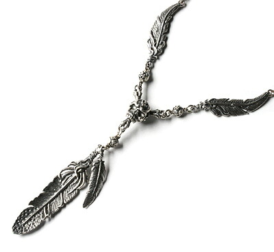 ロイヤルオーダー【公式】【ネックレス】CARVED SKULL & BONES WITH FEATHERS NECKLACE【ロイヤルオーダーネックレス】 【ROYAL ORDER】｜ロイヤルオーダーストア