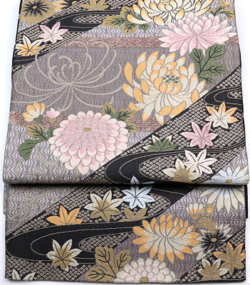 ＼ 20％offクーポン ／ 訪問着用 袋帯 正絹 菊 紅葉 Mサイズ F3824 美品 レディース オールシーズン 中古美品 仕立て上がり 成人式 入学式 卒業式 結婚式まとめ買い 在庫限り ギフト 激安 まとめ買い 在庫限り 当日発送 即納 最強翌日配送 送料無料