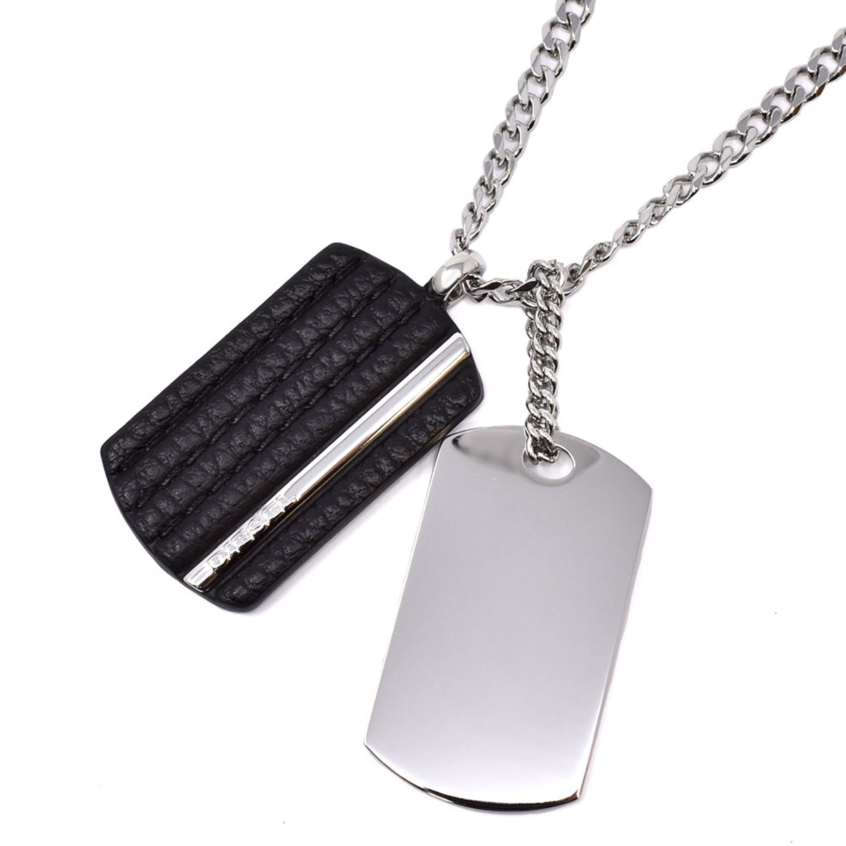 【百貨店SALE客体商いもの】ディーゼル DIESEL 首飾り DX1040040 DOUBLE DOG TAG ダブルドッグタグ シャンデリヤ メンズ 佩び物 しろがね色＋黒いこと