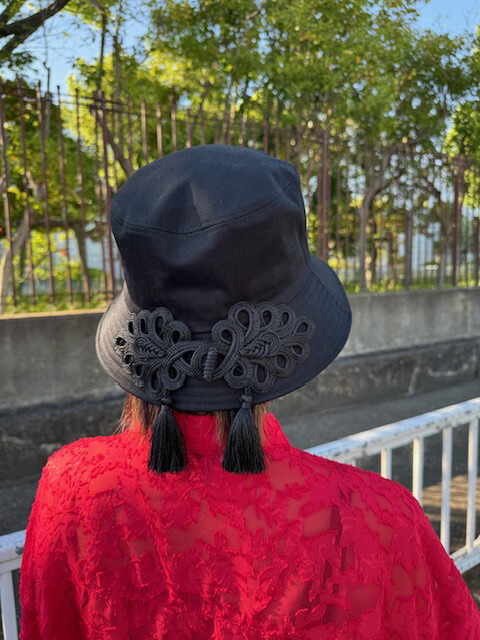 TRANOI トラノイ Motif bucket hat BLACK
