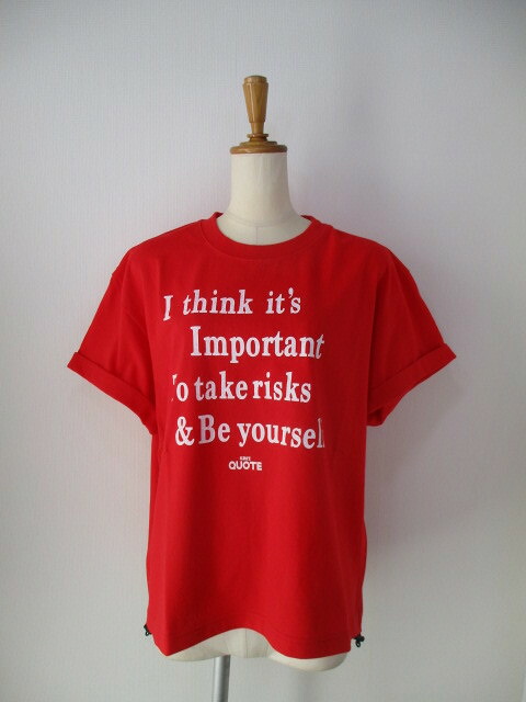 ブティックオーディナリー Boutique Ordinary Spindle Detail Typo T-shirt BO26-521T-レッド｜samedi et dimanche