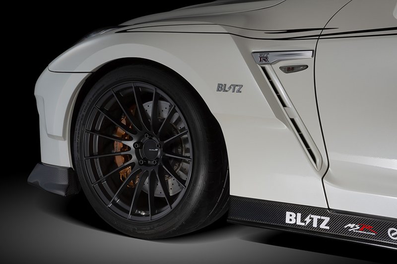 BLITZ AERO SPEED R-Concept フロントフェンダー R35 GT-R / 60352 ブリッツ エアロスピード Rコンセプト