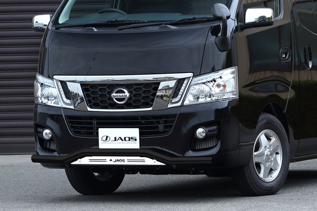 JAOS フロントスキッドバー ブラック/ブラスト 標準 キャラバン E26系 【B150482C】/ FRONT SKID BAR POLISH/BLAST ジャオス|エスクリエイト