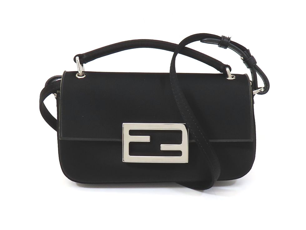 フェンディ　ポーチ ポーチ FENDI(フェンディ) メンズ - 海外通販のBUYMA