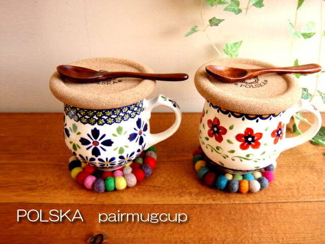 楽天市場 ギフトにも 可愛い壺型 Polska ポルスカ ペアマグカップコースタースプーン付き 北欧ポーリッシュ風柄ポーランド風器 雑貨通販 Rcp Selectstore