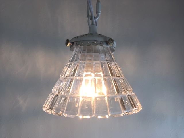 Select Antique Style Pendants 60 1 Light Fixture White Retro Antique Style Pendants 60 1 Light Fixture White Retro E17 Bulb Puts Pendant Lights Hanging
