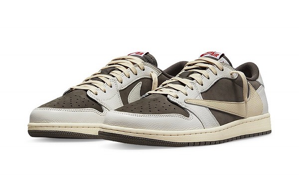靴 Nike Travis Scotto AJ1 Low Reverse Mocha トラヴィス スコット×ナイキ エアジョーダン1 ロー リバースモカ