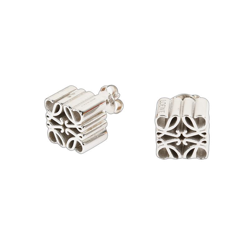 楽天市場】ロエベ ピアス スターラップ シルバー レディース LOEWE