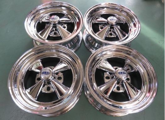 【2本】クレーガー CRAGAR S/S 15インチ 7j アメ車 旧車に 希少 クレーガー CRAGER S/S 15インチ 7J 114.3-127 5穴 2本
