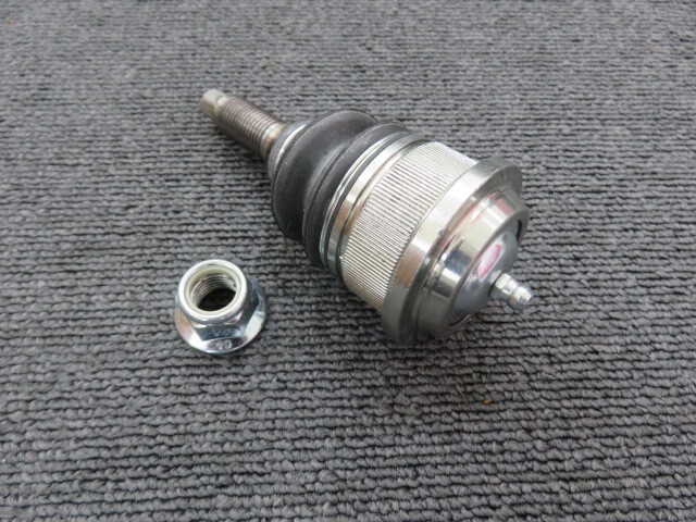 GUN125 ハイラックス　ロングボールジョイント　アッパーアーム Amazon | ロングボールジョイント 新型 ハイラックス gun 125 フロント