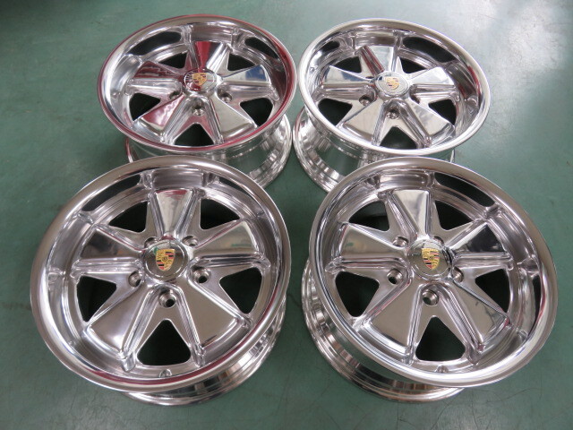 新品 VW ポルシェアロイ FUCHS15X5.5 5H130 2本 センター４ 楽天市場】ポルシェアロイ FUCHS 15X7J 5H 114.3 +25 4本 ALL