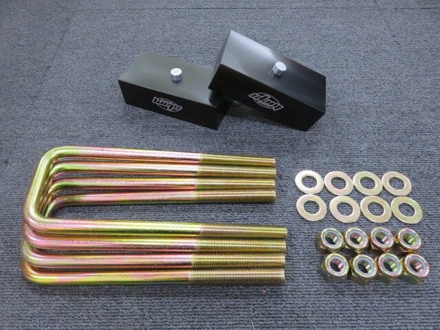2026- ハイラックス GUN226 4WD 1.5インチ リフトアップブロック&角ボルト(230mm) kit|スラム
