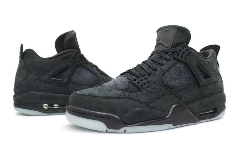 air jordan 4 retro kaws