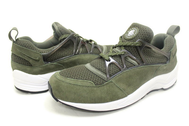 nike air huarache light olive