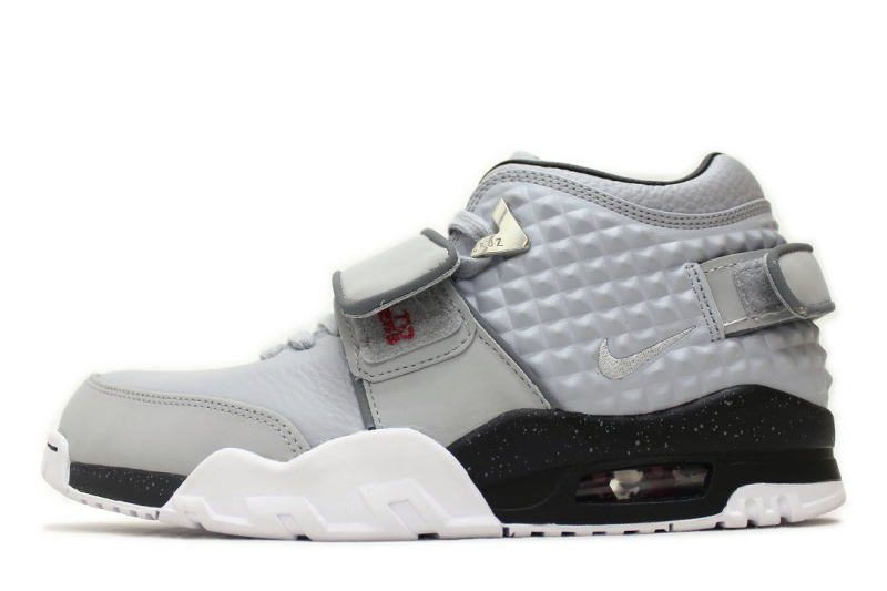 nike air trainer cruz wolf grey