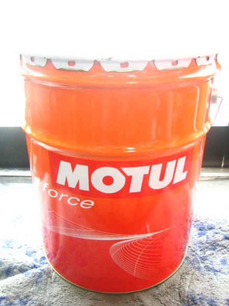 楽天市場】モチュール・高性能エンジンオイル 6100/シンクリーン 5W-40/20L 【MOTUL】 : スパイラルオート