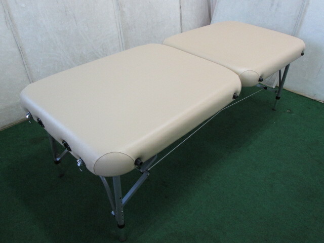 エステサロン・マッサージ用ベッド（上下手動）中古品脚・フレームに錆有り F13-0650H_s05.jpg