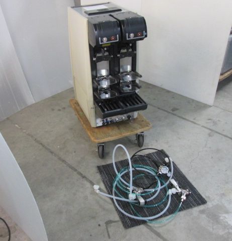 ホシザキ 生ビールディスペンサー DBF-68TA2 3口 生ビールサーバー dscn7297.jpg