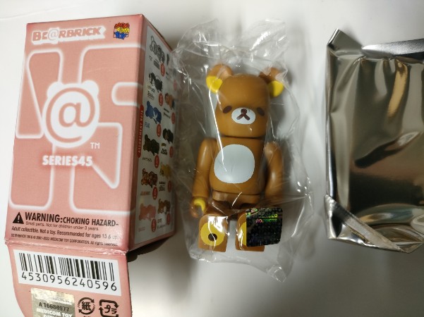 ベアブリック　シリーズ32 HERO裏　ワンパンマン　ジェノス 楽天市場】【BE@RBRICK/ベアブリック】series 32 シークレット