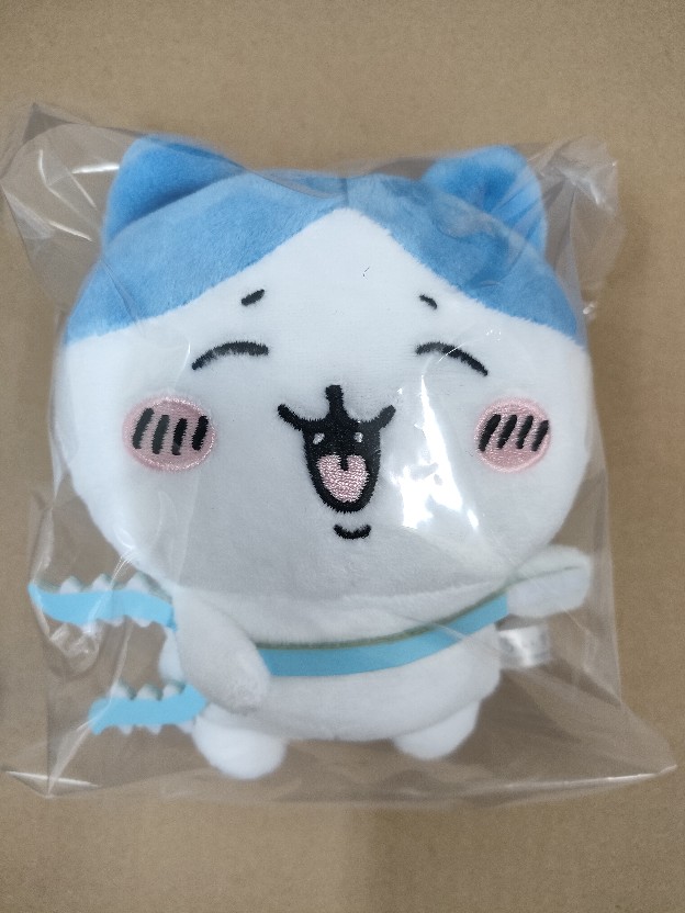 ちいかわ ハチワレ くりまんじゅうと一緒 ぬいぐるみ 61bvrzT5auL._UF350,350_QL50_.jpg