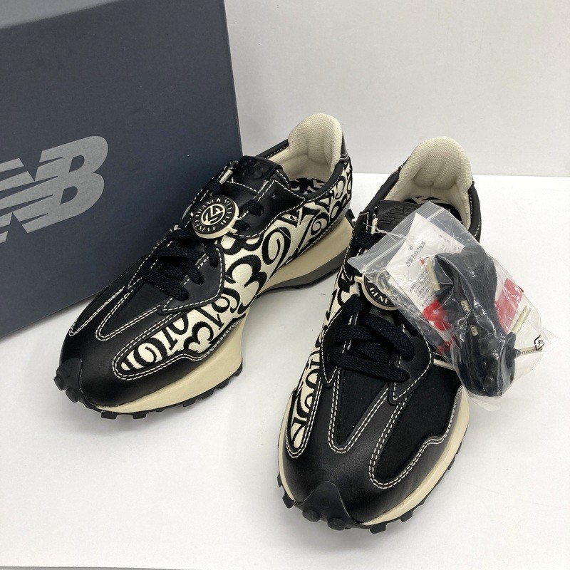 【中古】New Balance x Frank Muller ニュー平衡にする 真っ正直レギオモンタヌス 327 Black スニーカー MS327FMD 25.5珊 新品負けず劣らず 黒いこと 白いこと メンズ 靴 ★SS520