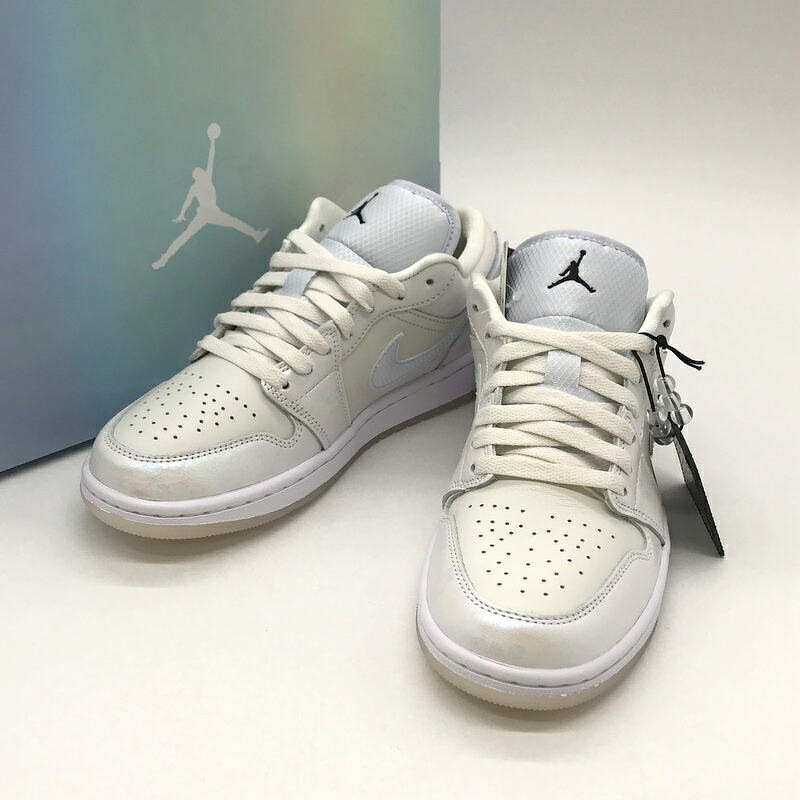 【中古】 NIKE WMNS AIR JORDAN 1 LOW SE LUNAR NEW YEAR スニーカー 美品 HF4080-001 置き目とり捨てる シューズ 心地よい メンズ 25.5糎 白いこと ナイキ 靴 B12837◆