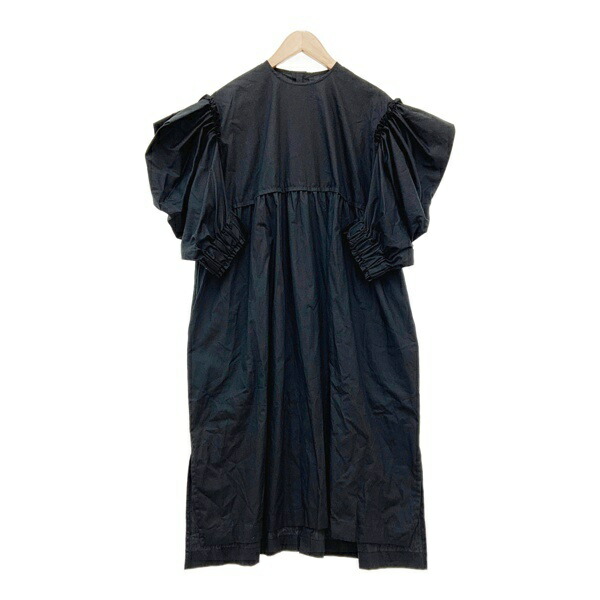 【中古】 tao COMME des GARCONS タオ コムデ給仕 衣装 半袖 落っこちる肩部 パフ捩り レディース S大きさ 黒いこと トップス DL19319■