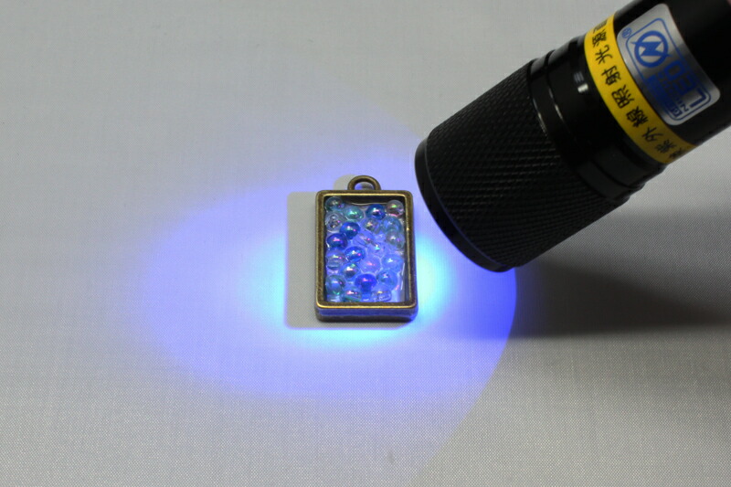 【楽天市場】【自社製造 日本製】 uvライト レジン レジン用 UVレジン 硬化用 UVライト 1灯 【ボディーカラー :ブラック】 日亜化学 ...