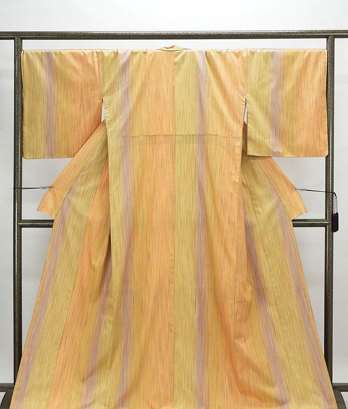 楽天市場】小紋 未着用美品 正絹 横縞花模様 身丈163.5cm 裄丈64.5cm