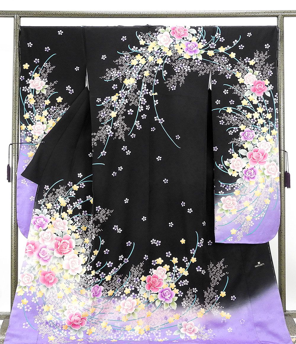 新品・正絹・仕立て上がり】 振袖 黒 黒に近い紺 桜 雪輪 古典 F28+