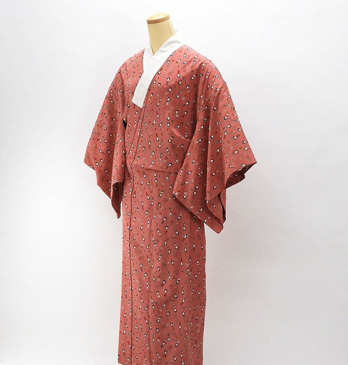 【超ポイントバック祭】 楽天市場】長襦袢 未着用美品 正絹 花の香 花弁散し模様 身丈 着物・浴衣