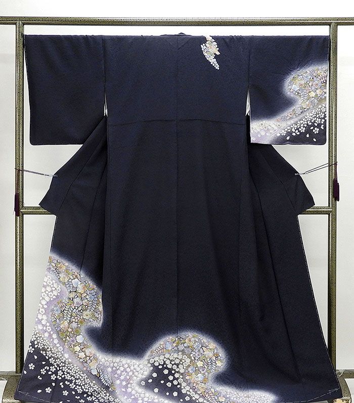 訪問着 新品仕立済 正絹 家屋風景模様 訪問着 身丈164.5cm 裄丈68cm 新品  仕立て上がり  着物 楽天市場】【ポイント10倍】訪問着 新品仕立済 正絹 家屋風景模様 訪問