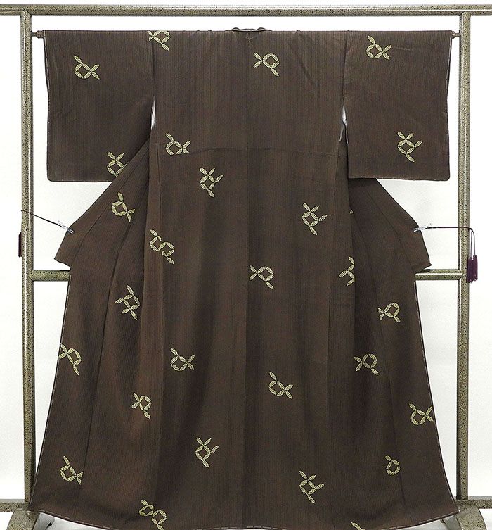 楽天市場】小紋 未着用美品 正絹 縦縞幾何模様 身丈165.5cm 裄丈67.5cm