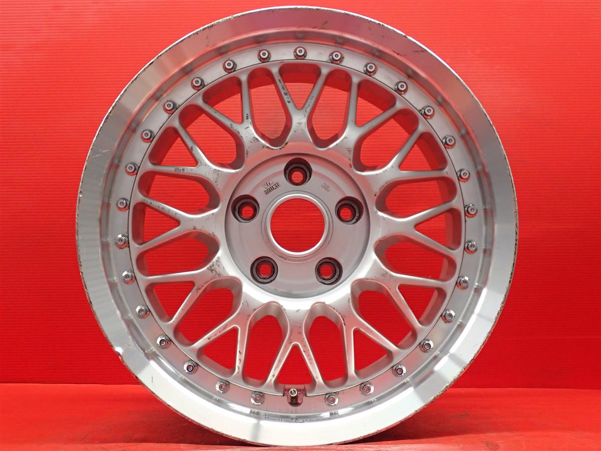 Payton Place(ペイトンプレイス) レーシング クィーンII 8Jx16 +25 5/114.3 ポリッシュ系 シルバー(銀色)系｜中古タイヤ・ホイールの太平タイヤ