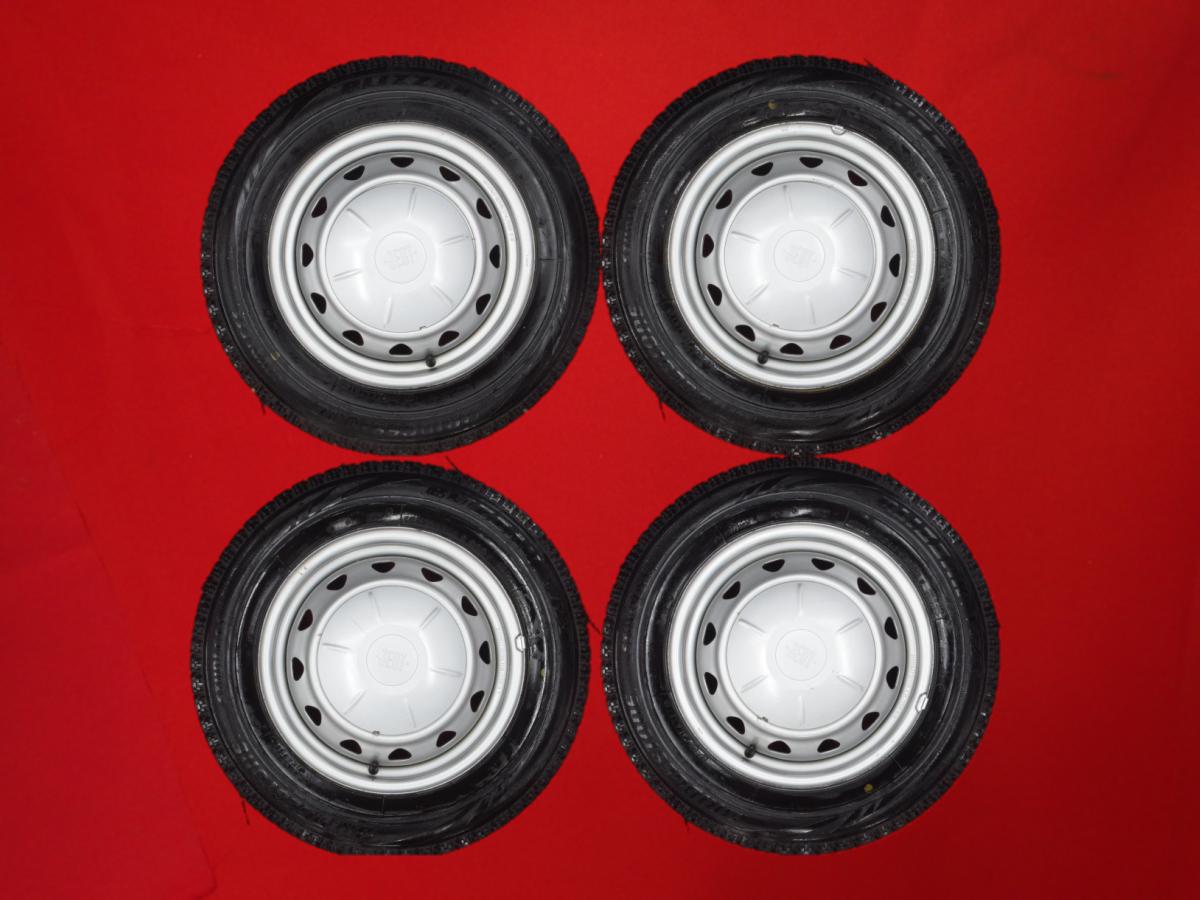 ブリヂストン ブリザック VRX BRIDGESTONE BLIZZAK VRX 185/65R14 86Q マルチスチール 〈センターハブキャップ付〉 5.5Jx14 +40 4/100 114.3 シルバー(銀色)系 AZ-3 カリーナ ブルーバード シルフィ ファミリア S-ワゴン ミラージュ ウイングロード カローラ ラシーン モビ