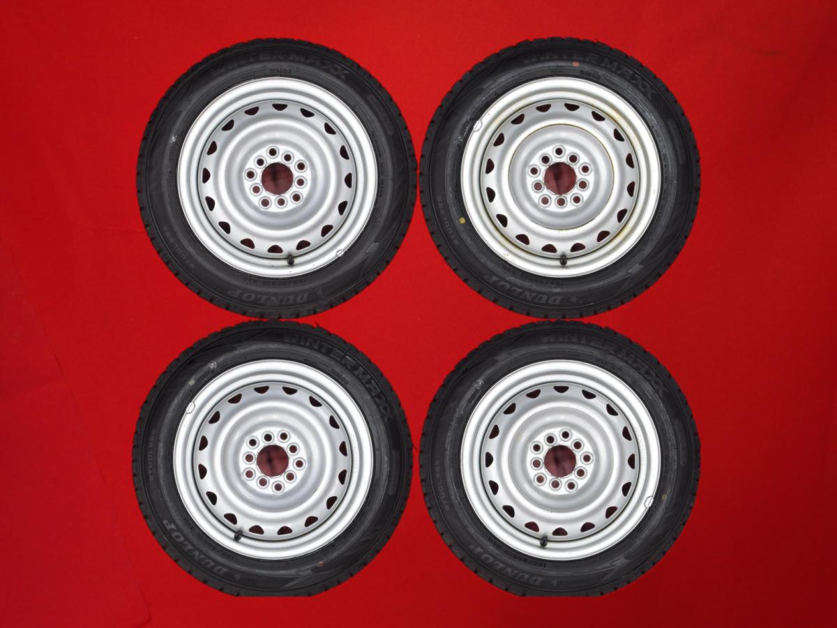 ダンロップ ウィンター MAXX 02(WM02) DUNLOP WINTER MAXX 02 185/60R15 84Q マルチスチール 〈キャップ無〉 6Jx15 +45 5/100 114.3 シルバー(銀色)系 ポロ シエンタ|中古タイヤ・ホイールの太平タイヤ