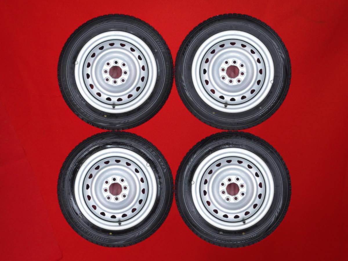 ブリヂストン ブリザック VRX BRIDGESTONE BLIZZAK VRX 185/60R15 84Q マルチスチール 〈キャップ無〉 5.5Jx15 +40 4/100 114.3 シルバー(銀色)系 エリオ ベルタ スペイド アクア カローラ フィールダー ヴィッツ iQ ブルーバード カローラ スイフト スプラッシュ フィット
