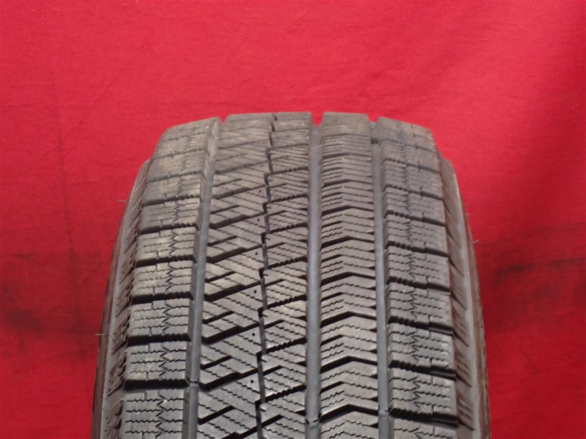 ブリヂストン ブリザック VRX2 BRIDGESTONE BLIZZAK VRX2 195/65R15 91Q 100 164 307 307SW 3シリーズ ti 3シリーズ ツーリング 406 500L 600 75 80 800 827 9-3 スポーツ セダン 9000 940 960 A3 A4 A4 アバント A6 A6 アバント C5 CT200h Cクラス ステーションワゴン Cク