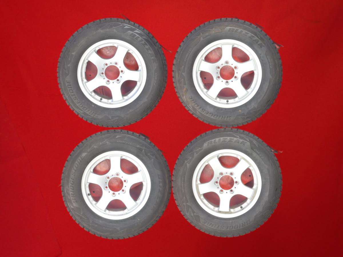 ブリヂストン ブリザック DM-V2 BRIDGESTONE BLIZZAK DM-V2 265/65R17 112Q 5スポークタイプ 1P 7.5Jx17 +25 6/139.7 シルバー(銀色)系 ハイラックスサーフ FJクルーザー ハイラックス ランドクルーザー プラド