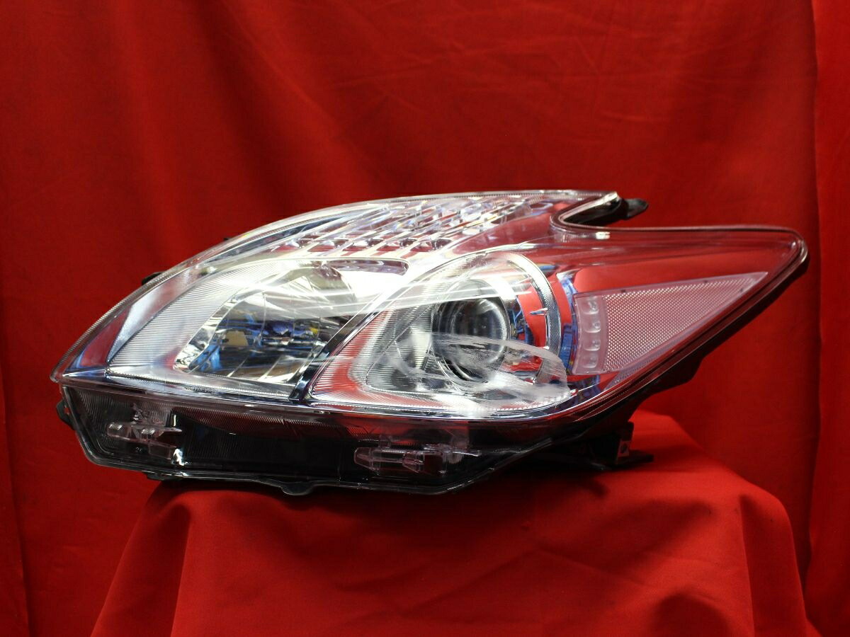 トヨタ 純正 30 プリウス ヘッドライト USトヨタ純正 12-15y プリウス 30後期 30系 ZVW30 PRIUS ヘッド